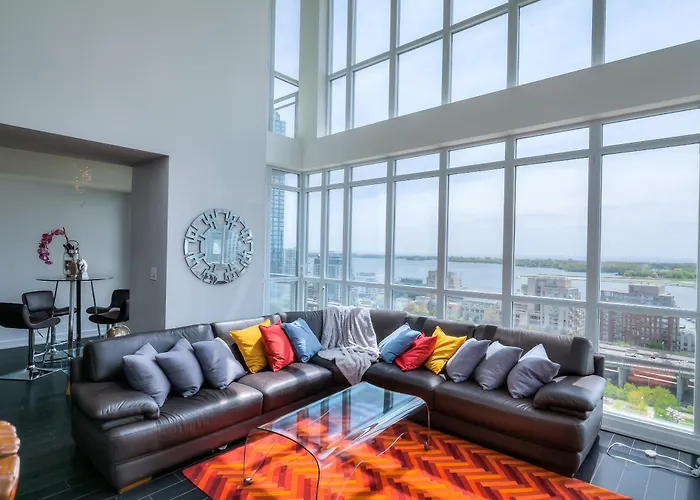 Queen Suite